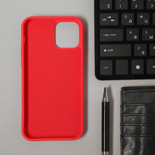 Чехол LuazON для телефона iPhone 12/12 Pro, Soft-touch силикон, красный Luazon Home